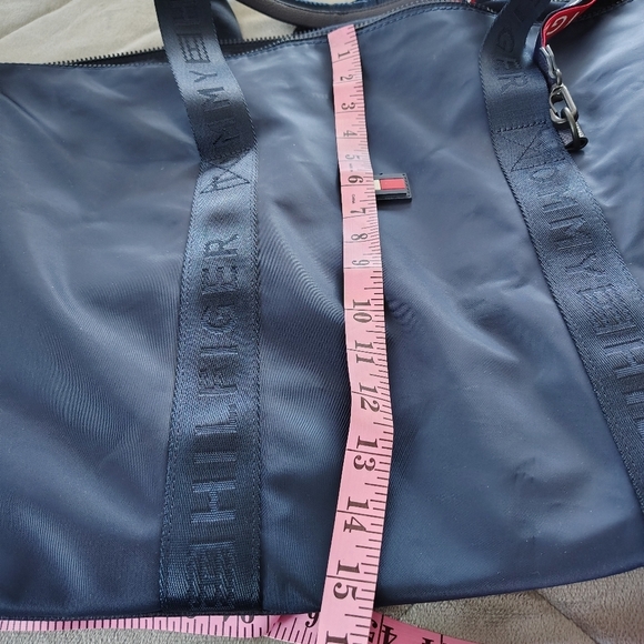 Tommy Hilfiger Navy Weekender Nylon Bag Travel - Picture 7 of 9